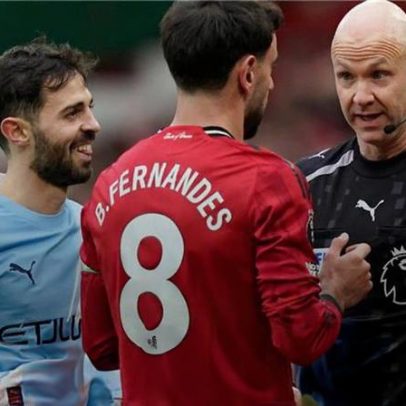 Disputa entre Bernardo Silva e Maguire no dérbi de Old Trafford