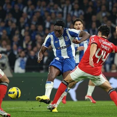 Bombeiro Tomás envolve Barreiro em controvérsia, com notas do Benfica