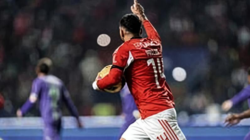 Benfica não precisa de substituir Pavlidis; busca companhia para o grego