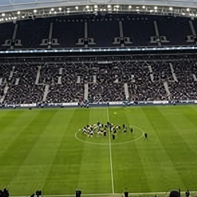 Farioli, apontado ao Chelsea, fala aos portistas em português: seguimos juntos