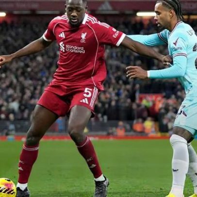 Velhos conhecidos de Sporting e Benfica tramam contra Liverpool instável