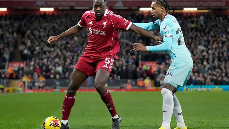 Velhos conhecidos de Sporting e Benfica tramam contra Liverpool instável