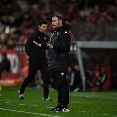 Ian Cathro diz que dava para fazer mais um golinho