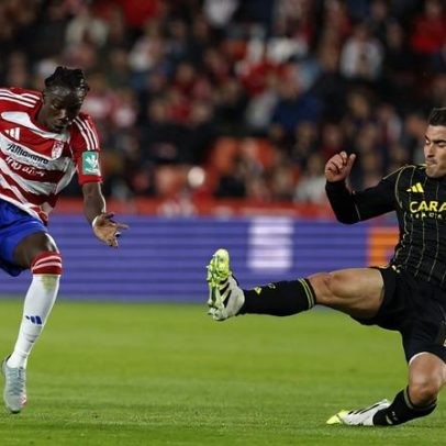 Treinador do Granada diz que interesse do Sporting em Faye o inquieta