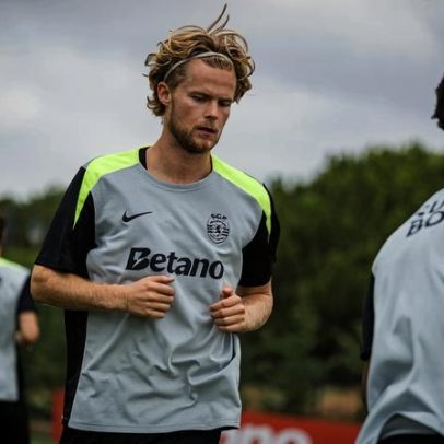 Sporting inicia preparação para partida com o PSG