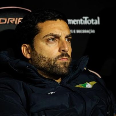 Moreirense reforça o eixo defensivo e coloca propostas na mesa