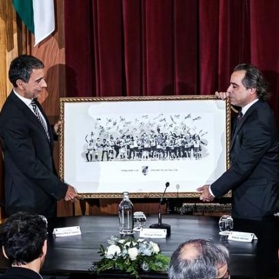 Guimarães celebra «Momento eterno» na Câmara Municipal