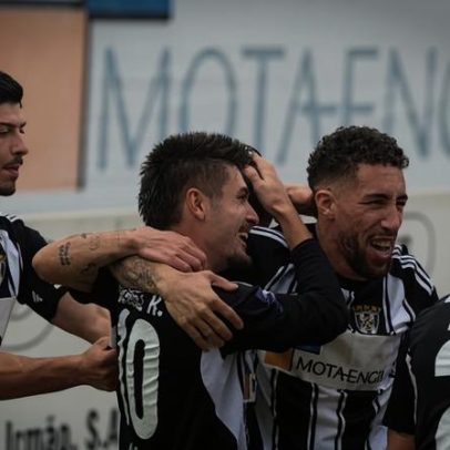 Amarante vence e fica a um passo da subida na Liga 3