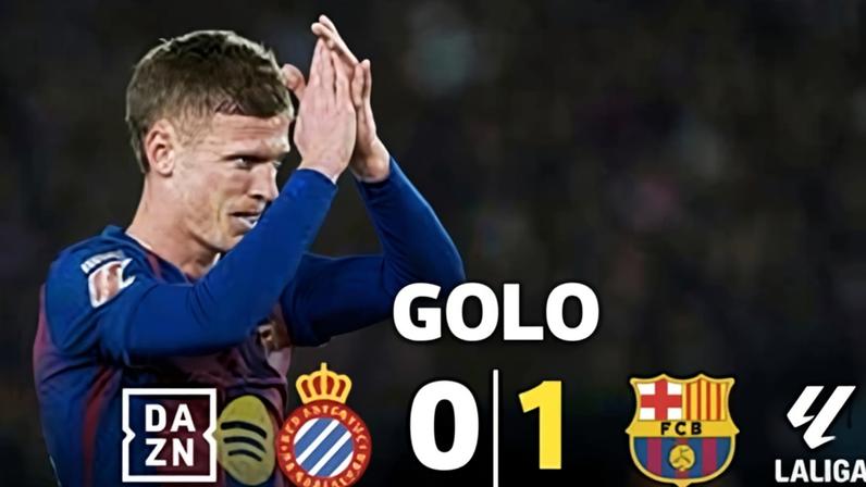 Guarda-redes pregado ao relvado: Olmo desbloqueia dérbi catalão com golaço