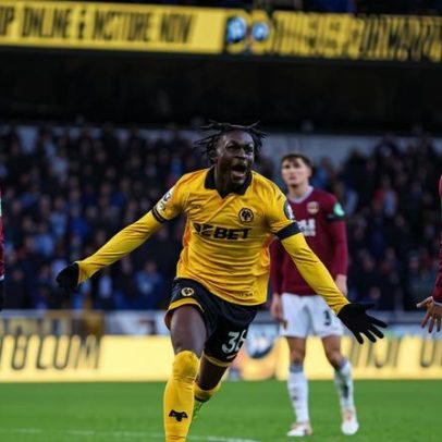 Wolverhampton conquista primeira vitória na Premier League às custas de NES