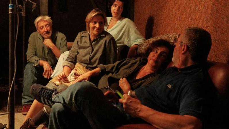 Na rodagem de "Encenação", o filme que ainda vai estrear: Miguel Guilherme, Anabela Moreira, Beatriz Batarda, Rita Blanco - todos olham por João Canijo.