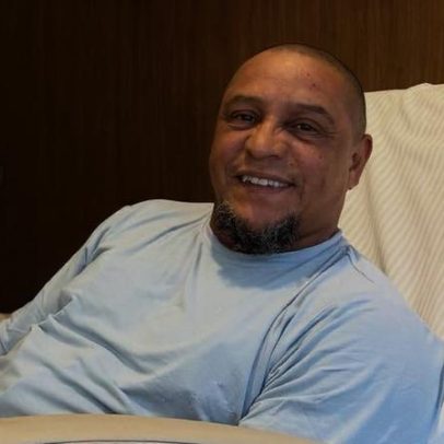 Roberto Carlos recebe alta hospitalar após cirurgia cardíaca