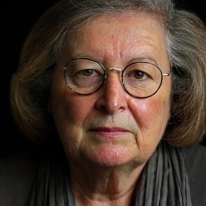 Como os erros históricos influenciam decisões atuais