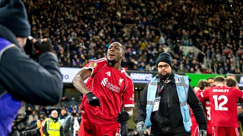 Konaté a celebrar mais um golo do Liverpool