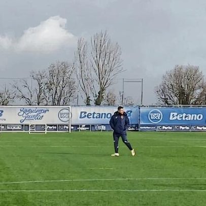 FC Porto apresenta novidades no treino antes da Liga Europa