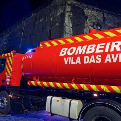 Incêndio em armazém mobiliza bombeiros na Barca, Vila das Aves