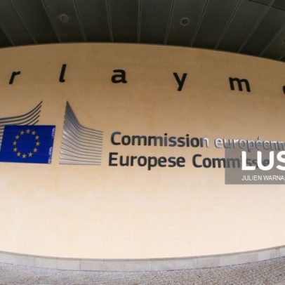 Bruxelas abre infração a Portugal por não transpor normas da UE sobre crédito e criptoativos