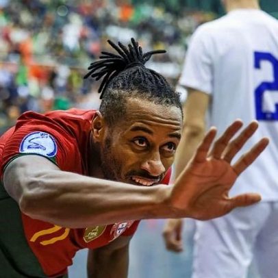 Portugal goleia Hungria e aproxima-se dos quartos de final do Euro de Futsal