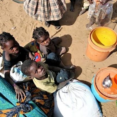 Japão financia reabilitação de creches no sul de Moçambique com 58 mil euros