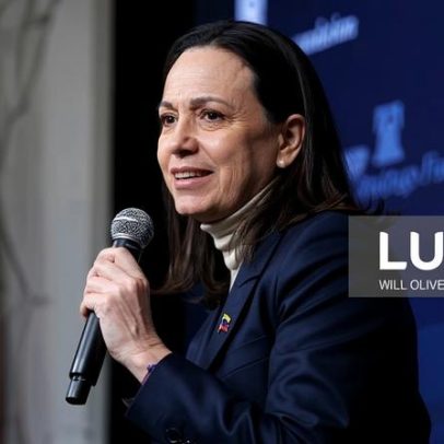 Opositora venezuelana pede transição real no país