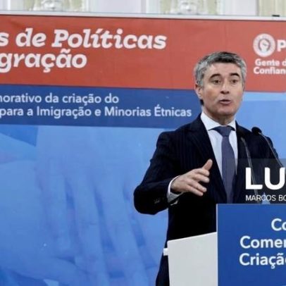 Carneiro acusa Governo de mentir sobre fronteiras abertas em Portugal