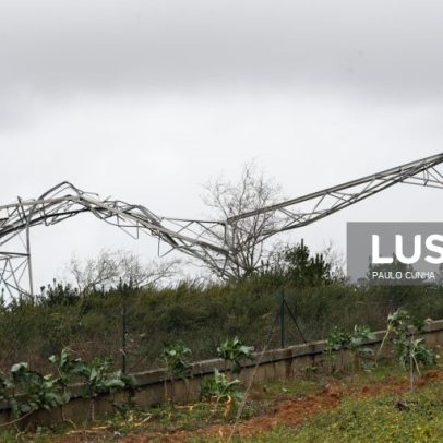 Tempestade Kristin derruba 61 postes de alta tensão