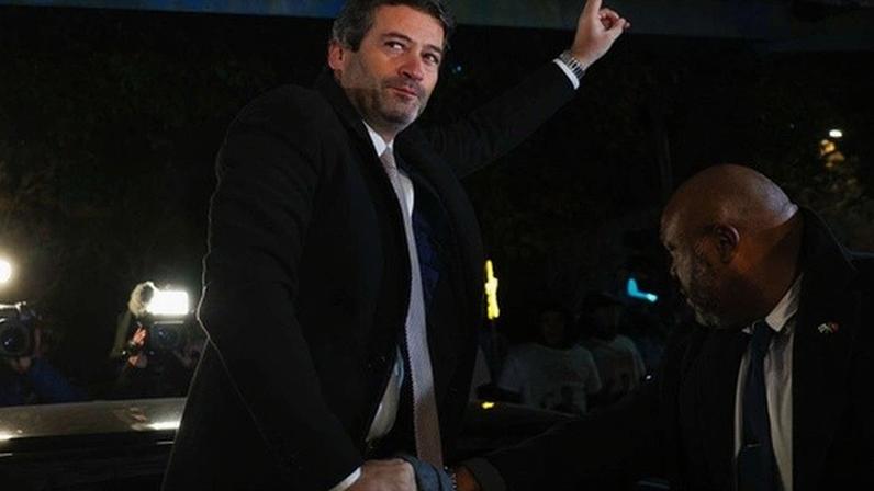 Tribunal rejeita suspensão da retirada de cartazes, Ventura fala em injustiça