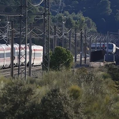 Dois portugueses envolvidos no acidente encontram-se bem