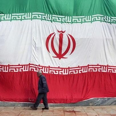 Forças iranianas dizem que ataque dos EUA terá resposta imediata
