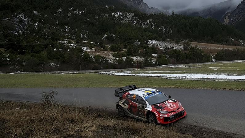 Oliver Solberg cimenta liderança no Rali de Monte Carlo