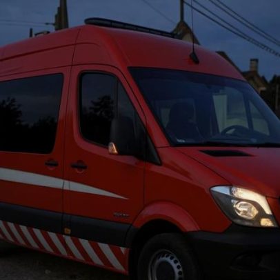 Colisão com ambulância deixa ferido grave