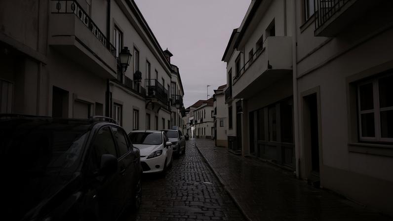 Problema na “média tensão” deixa vários concelhos sem eletricidade