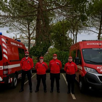 Bombeiros Voluntários de Famalicão apoiam em Leiria