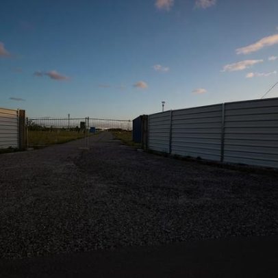 Construtor de Palmela fica em liberdade apesar de rasto de milhões e 114 famílias