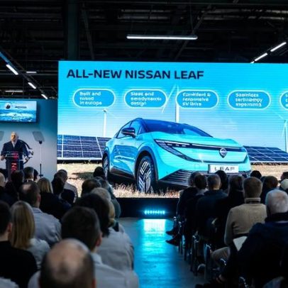 Nissan LEAF materializa a visão EV36Zero em Sunderland