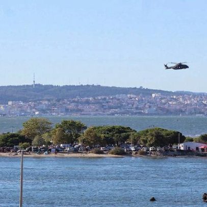 Exercícios militares realizam-se na Área Militar da Ponta dos Corvos