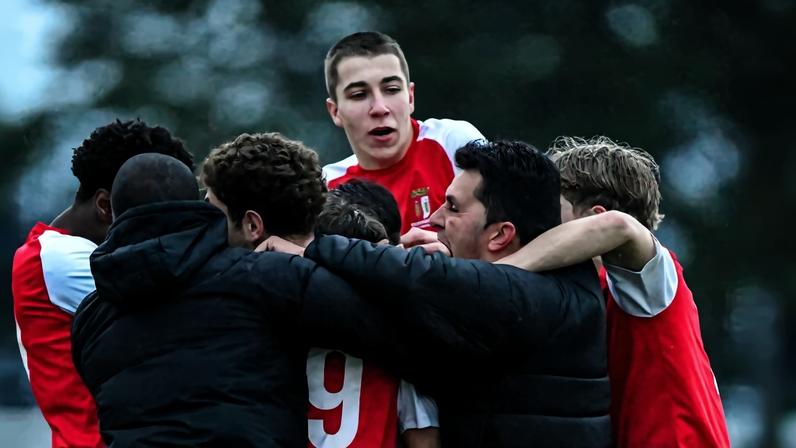 Vale Domingos vence em Valongo com apenas nove jogadores e dá passo decisivo rumo à Elite Sub-19