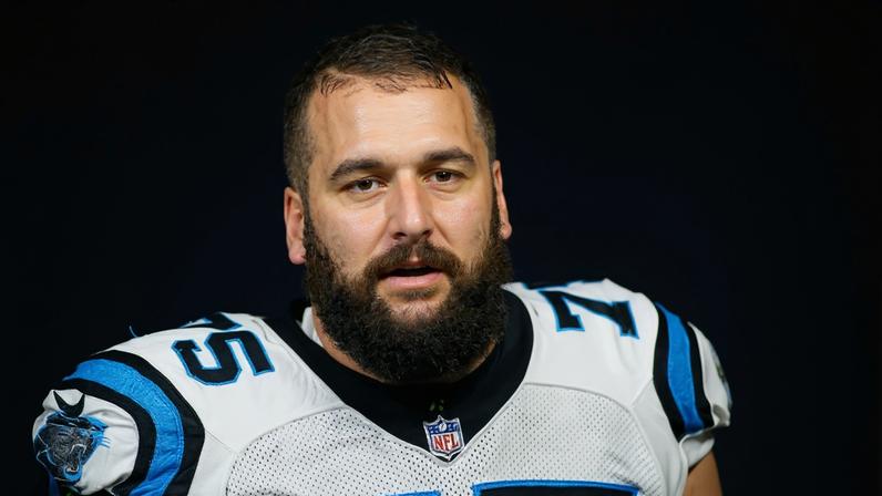 Matt Kalil nos Carolina Panthers