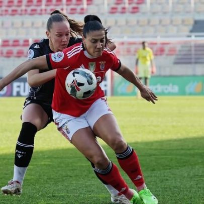 Benfica começa mal, acaba a sorrir