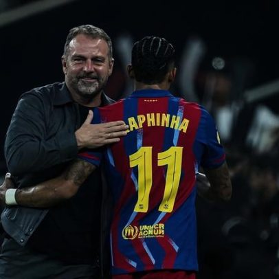 Raphinha diz que sairia do Barça se Flick não tivesse vindo