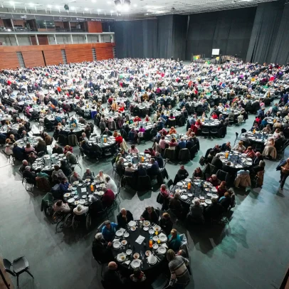 Almoço de reis junta 2300 seniores no Multiusos de Guimarães