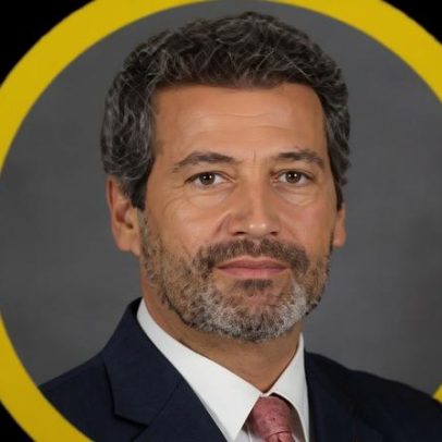 Quatro suspeitos detidos por roubo com arma de fogo a idosa