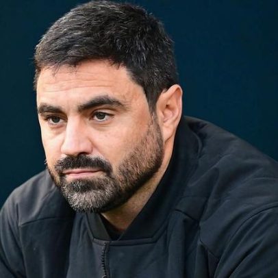 Swansea de Vítor Matos eliminado nos pênaltis