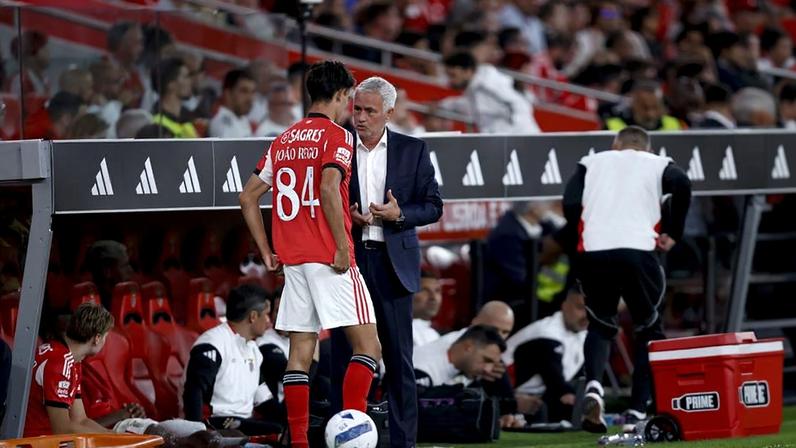 Mourinho já utilizou João Rego três vezes esta época - KAPTA +
