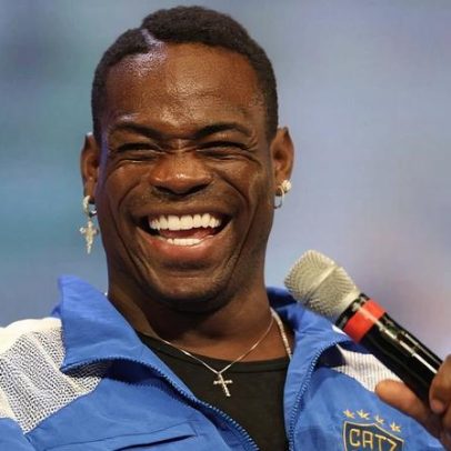 Balotelli muda de clube; equipa está em último na segunda divisão