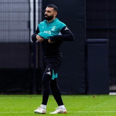 Salah regressa ao Liverpool após CAN e polémica