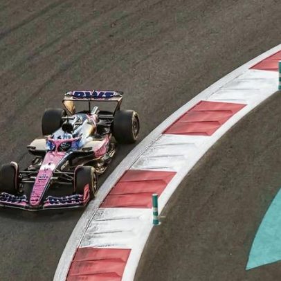 Gasly inicia época ao testar novo Alpine em Silverstone (vídeo)
