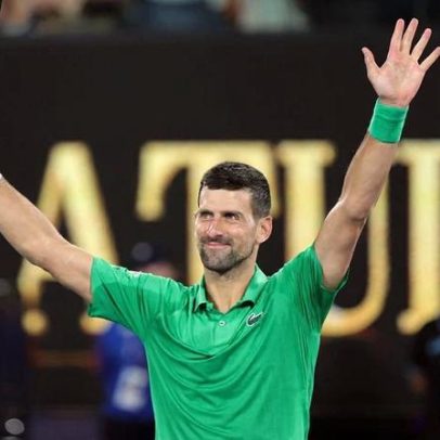 Djokovic conquista a 100ª vitória no Open da Austrália