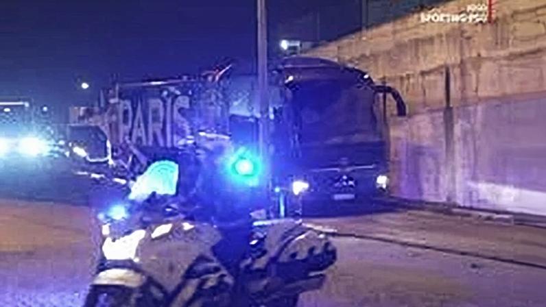 Autocarro do PSG chega a Alvalade