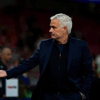 Mourinho destaca-se pela presença constante no dia a dia da equipa